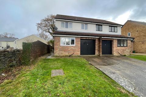 3 bedroom semi-detached house to rent, Heol Y Waun, Pontlliw, Swansea