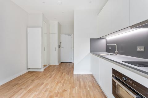 undefined, Flat 11 27 Cedar Road
