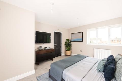 undefined, Raven Crescent, Westcott, Aylesbury, Buckinghamshire, HP18