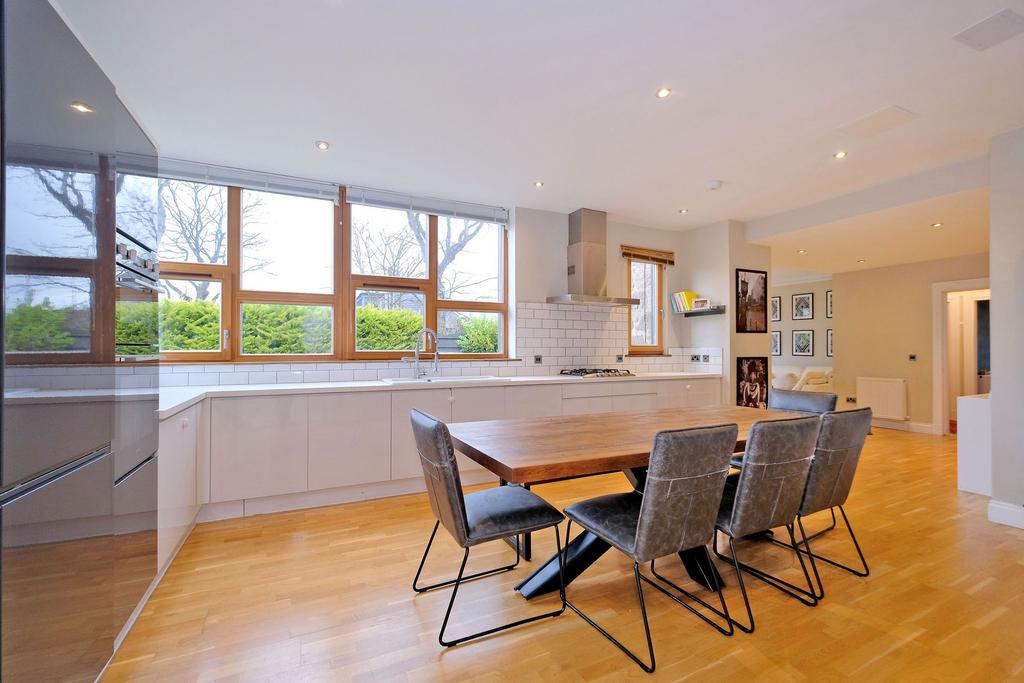 Dining kitchen alternative view