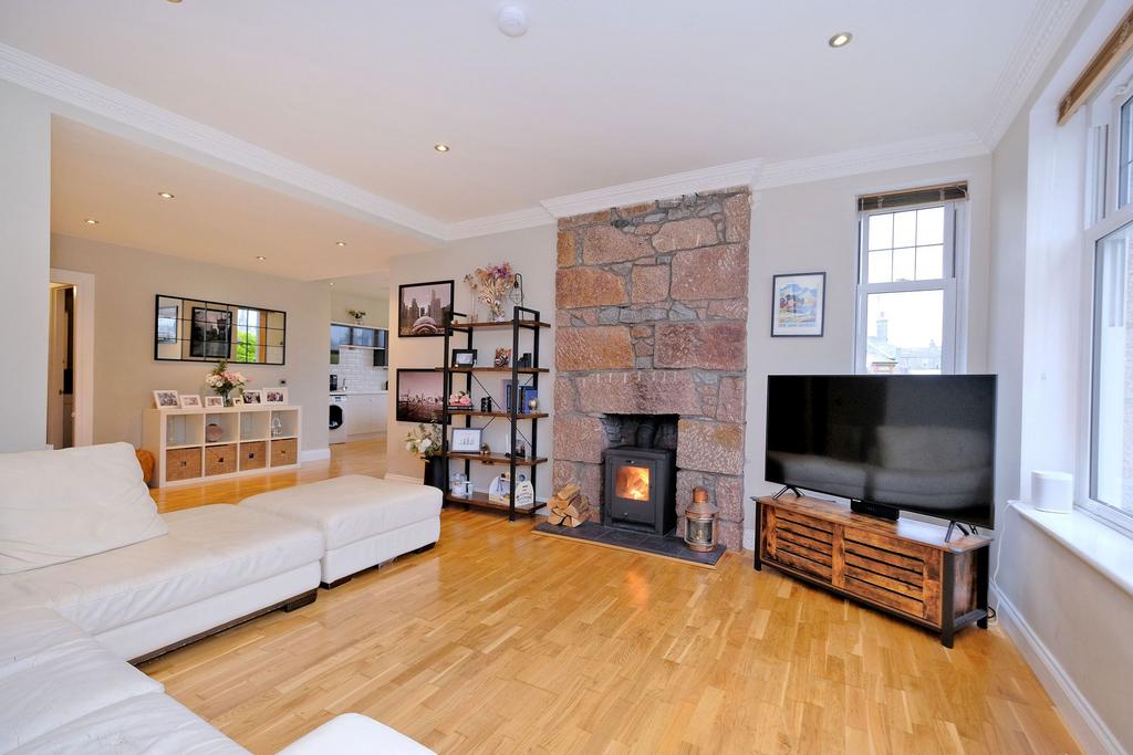 Family room alternative view