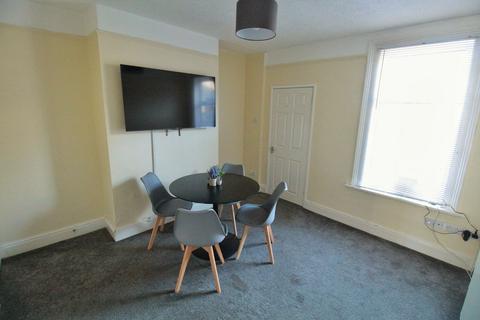 undefined, Student Accommodation, 20 Derwent Street, Lincoln, Lincolnshire, LN1 1SL,