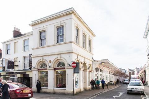 Retail property (high street) to rent, 1-7a Butchers Row Barnstaple EX31 1BW