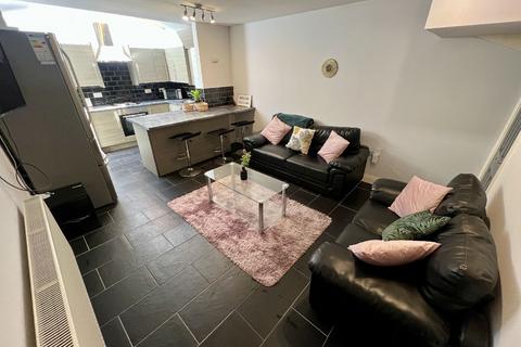 undefined, Birmingham B29