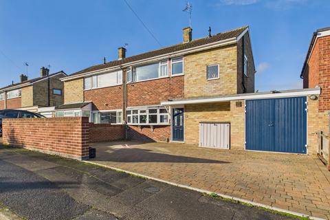 3 bedroom semi-detached house for sale, Lime Grove, Grantham NG31