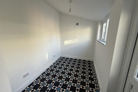 undefined, Caledonian Road, Stockton Road