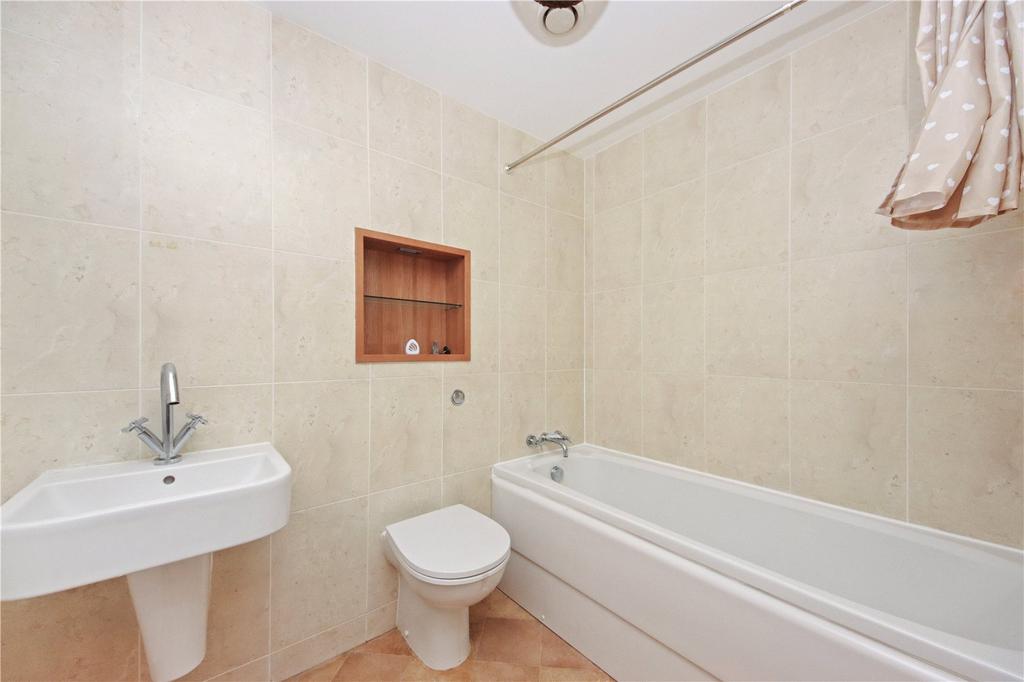 Bathroom/Wc