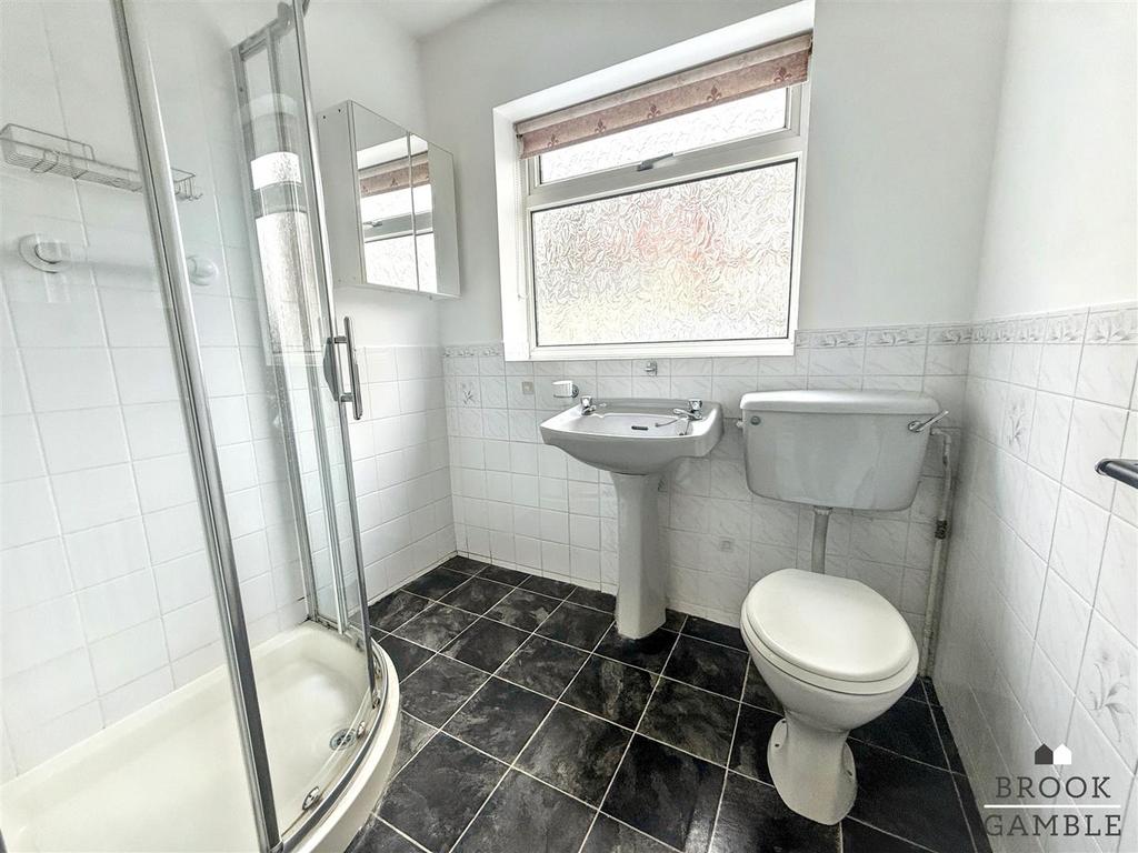 01323 438506