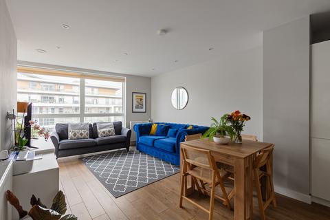 2 bedroom flat for sale, Iverson Point, Harrison Walk Greenwich SE10