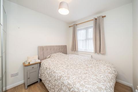 undefined, Garland Drive, Hounslow TW3