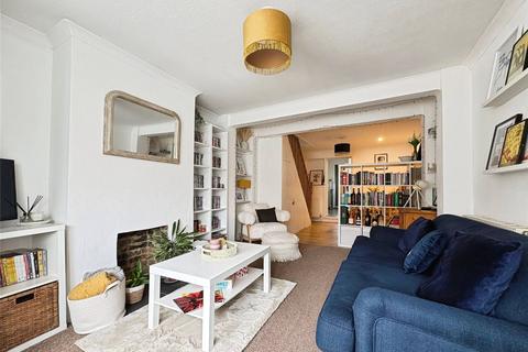 undefined, Kings Road, East Cowes, Isle of Wight