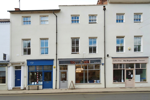 undefined, Regent Street, CV32