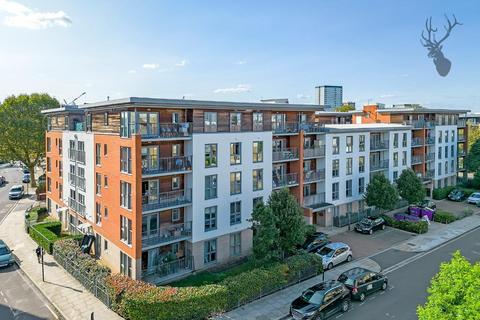 2 bedroom apartment to rent, Eastside Mews, Bow E3