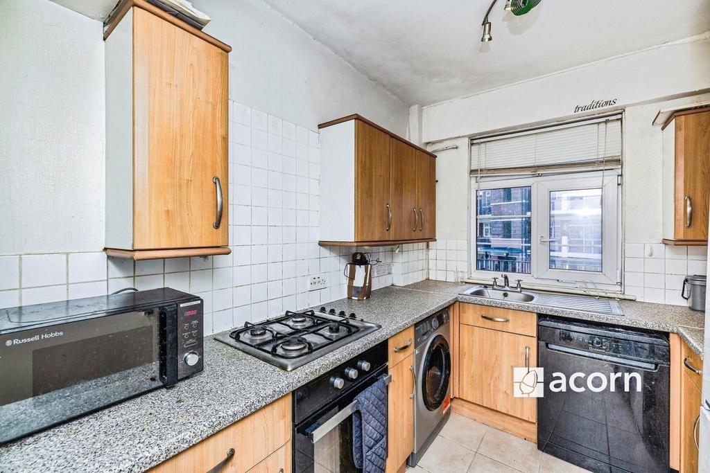 Kitchen (2)