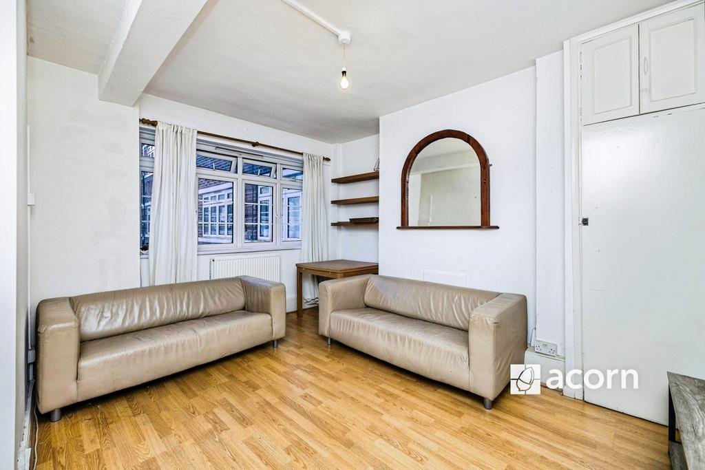 Living Room (2)