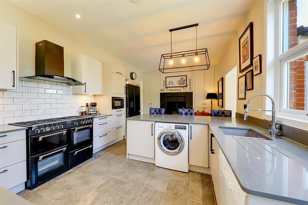 IMG 4053-IMG 4055.jpg