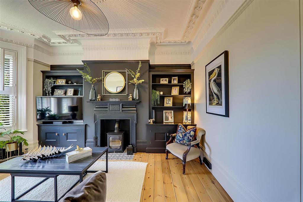 IMG 3945-IMG 3947.jpg