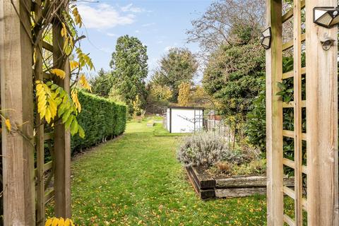 3 bedroom semi-detached house for sale, Ruden Way, Epsom