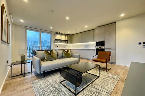 2 bedroom flat to rent, Curlew House, 1 Hawser Lane, Heron Wharf, London E14