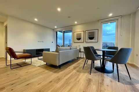 2 bedroom flat to rent, Curlew House, 1 Hawser Lane, Heron Wharf, London E14