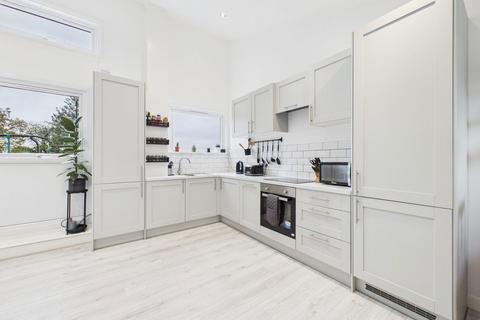 1 bedroom flat for sale, South Holmes Road, Horsham RH13