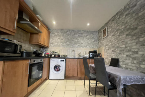 undefined, Rokesby Road, Slough SL2