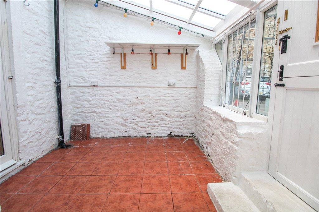 Sunroom/Utility