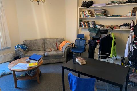 2 bedroom flat to rent, Clevedon Terrace, Bristol BS6