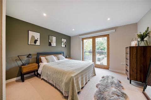 2 bedroom apartment for sale, Plaistow Lane, Bromley, Kent
