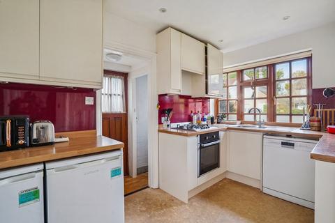 undefined, Reynolds Road, Beaconsfield HP9