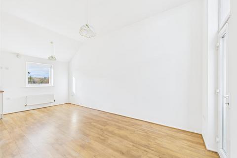 2 bedroom apartment for sale, Mill Meadow, North Cornelly CF33