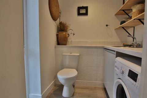 undefined, Queens Head Close, Aston Cross, Tewkesbury