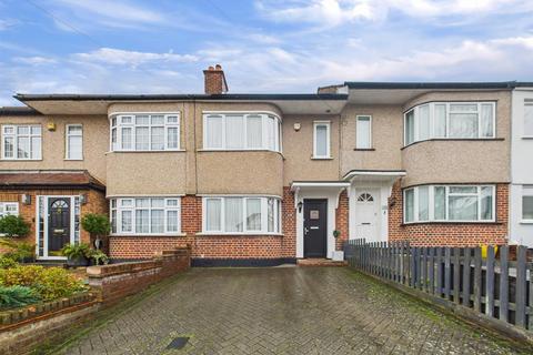 2 bedroom terraced house for sale, Barnstaple Road, Ruislip HA4