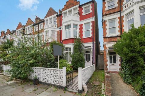 2 bedroom flat for sale, Salford Road, London SW2