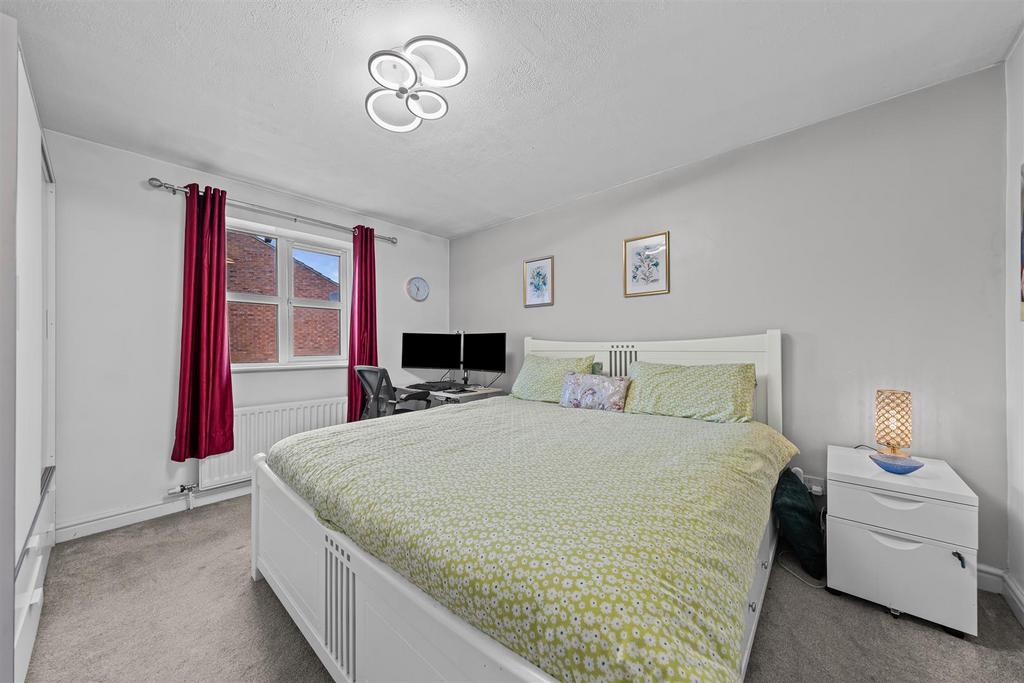 28 Shorham Rise Web28.jpg