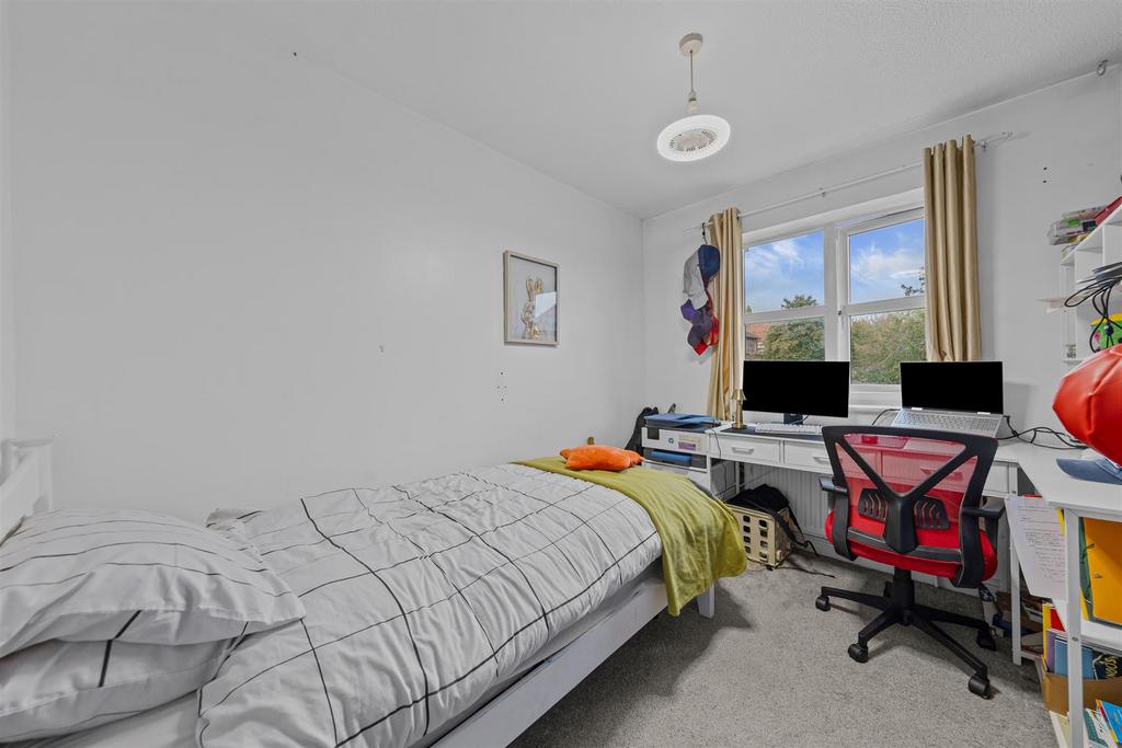 28 Shorham Rise Web32 edited.jpg
