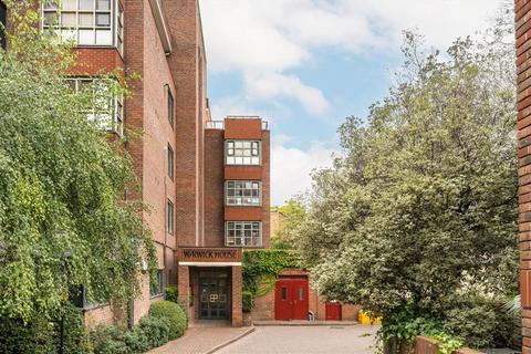 2 bedroom flat for sale, Windsor Way, London W14