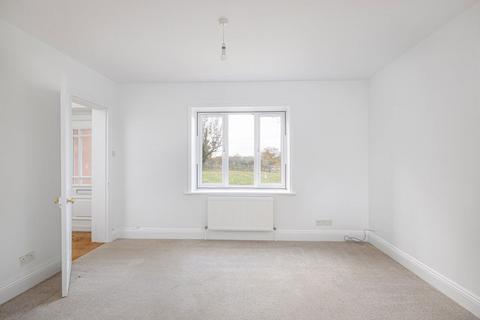 undefined, Upp Hall, Braughing