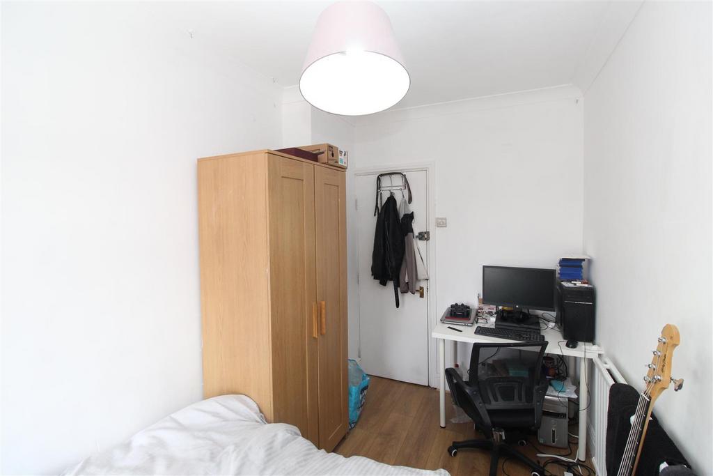 Plasnewydd Place, Cardiff CF24 - View 5