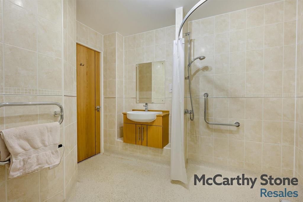 8670595-interior18-800.jpg