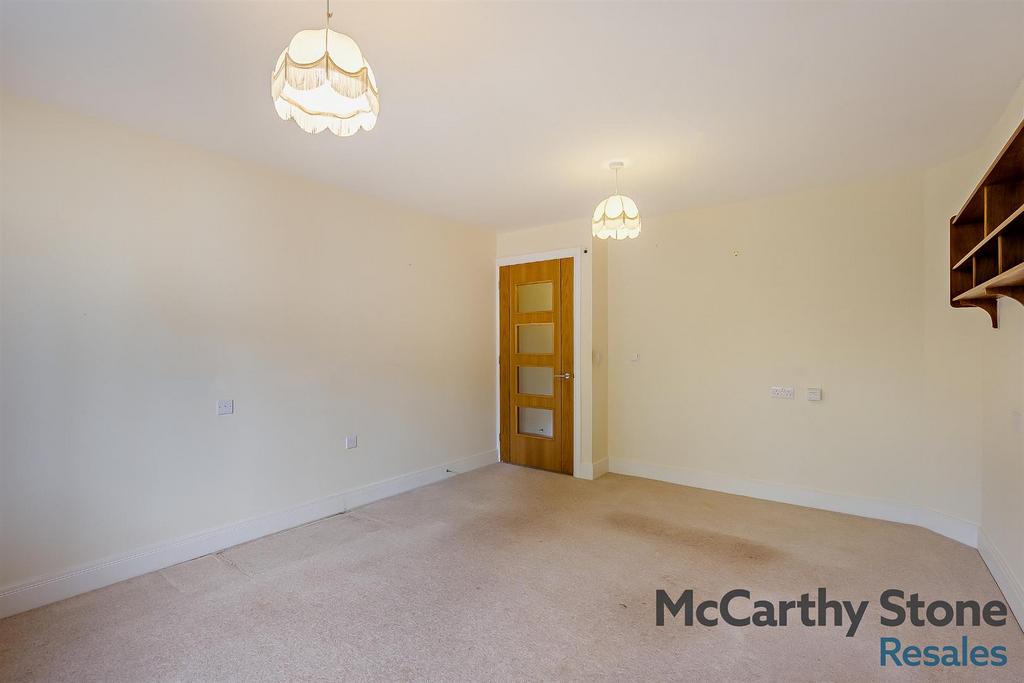 8670595-interior08-800.jpg