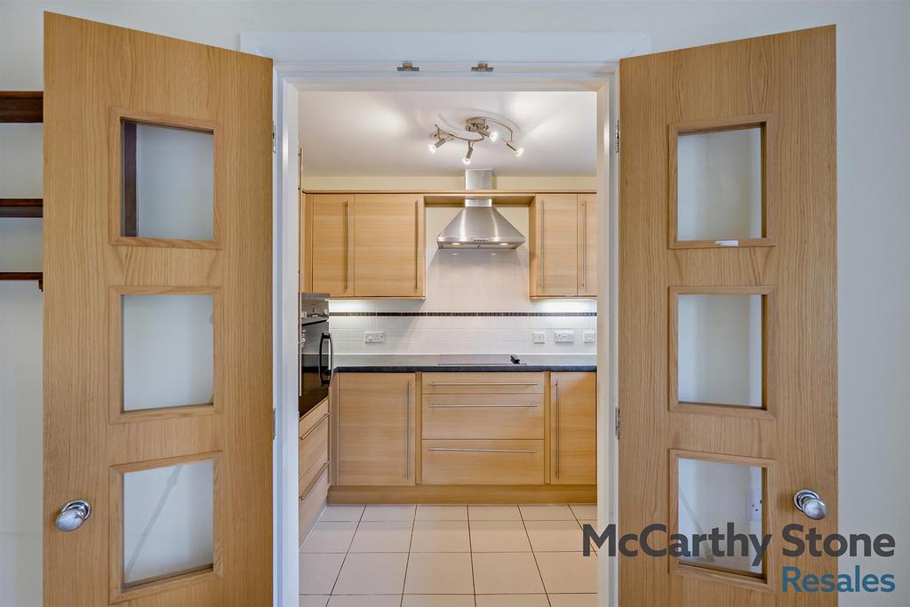 8670595-interior09-800.jpg