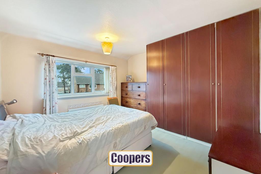 Bedrooom 1