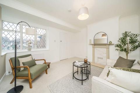 2 bedroom maisonette for sale, Latchmere Lane, Kingston Upon Thames KT2