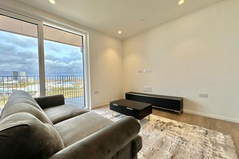 2 bedroom flat to rent, Bowline House, 5 Hemlock Street, Heron Wharf, London E14