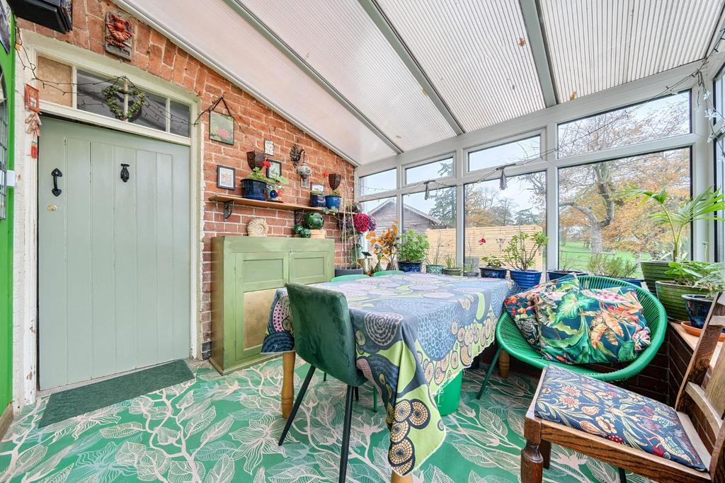 Conservatory corner.jpg