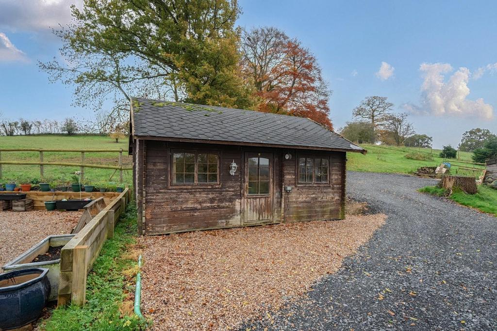 Log Cabin.jpg