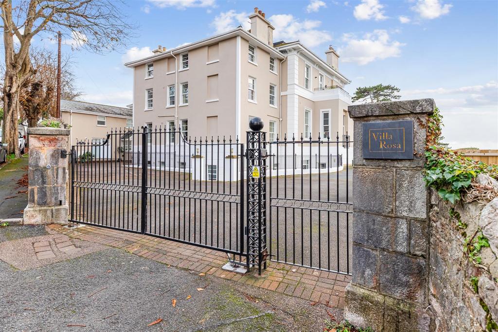 A09 - 4 Villa Rosa, St. Lukes Road South, Torquay