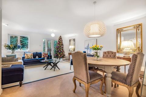 3 bedroom end of terrace house for sale, Cottenham Park Road, London, SW20