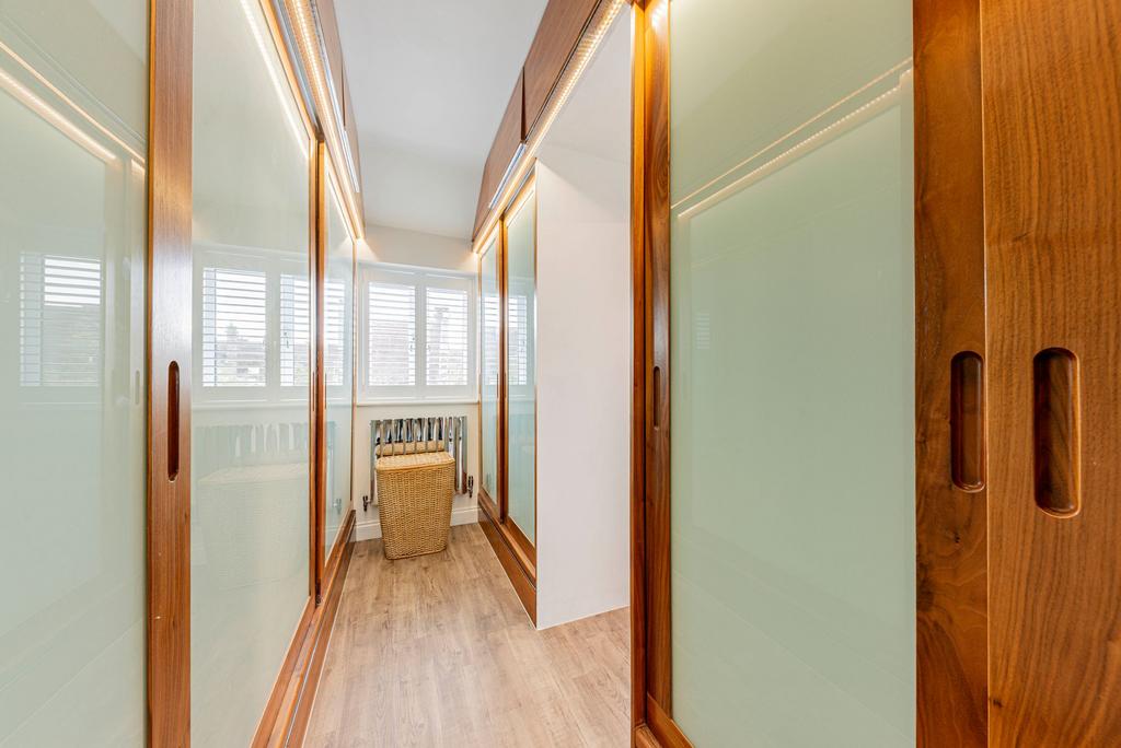 Walk in Wardrobe Bedroom One (1)